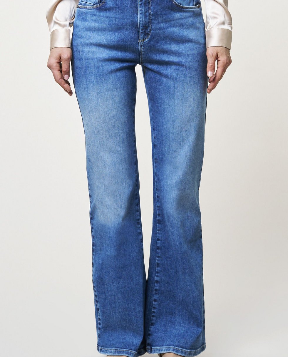 Sunny Flared Jeans Blue Fire Co.